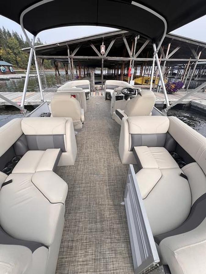 Used 2023 Harris Cruiser 210 CWDH