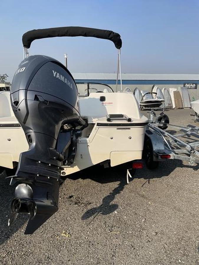 Used 2021 Bayliner Element E21