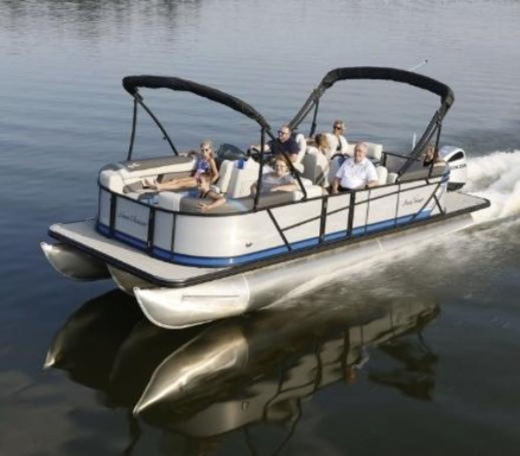 Used SunChaser Geneva Sport FSWB Commercial Serie