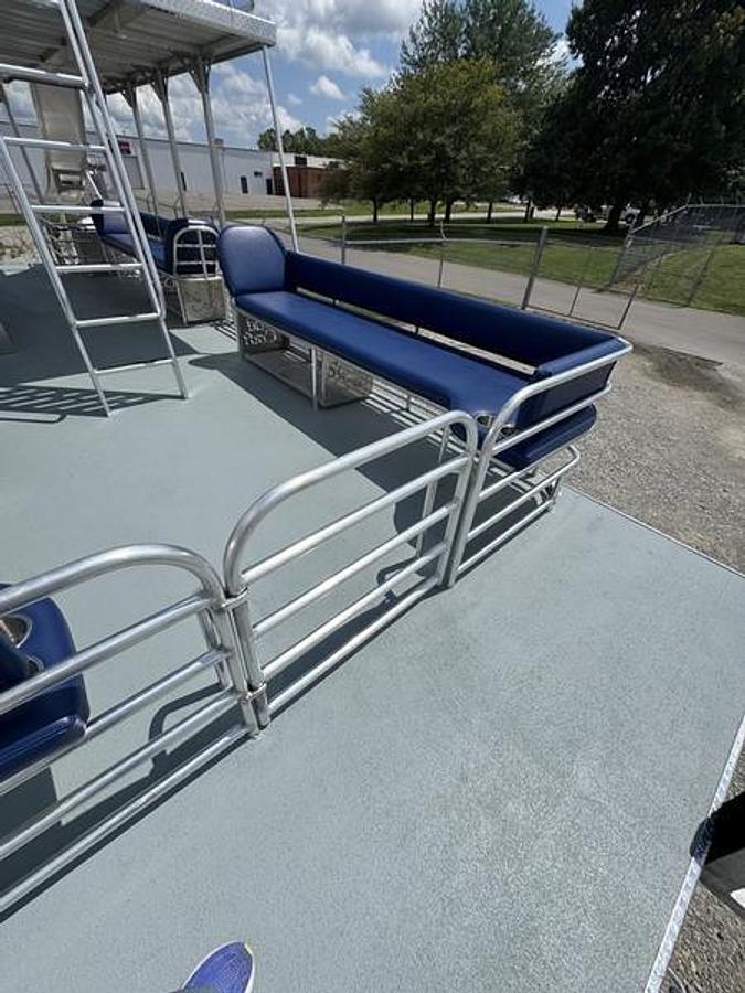 2025 SolidCraft Pontoon 3010 Double Decker