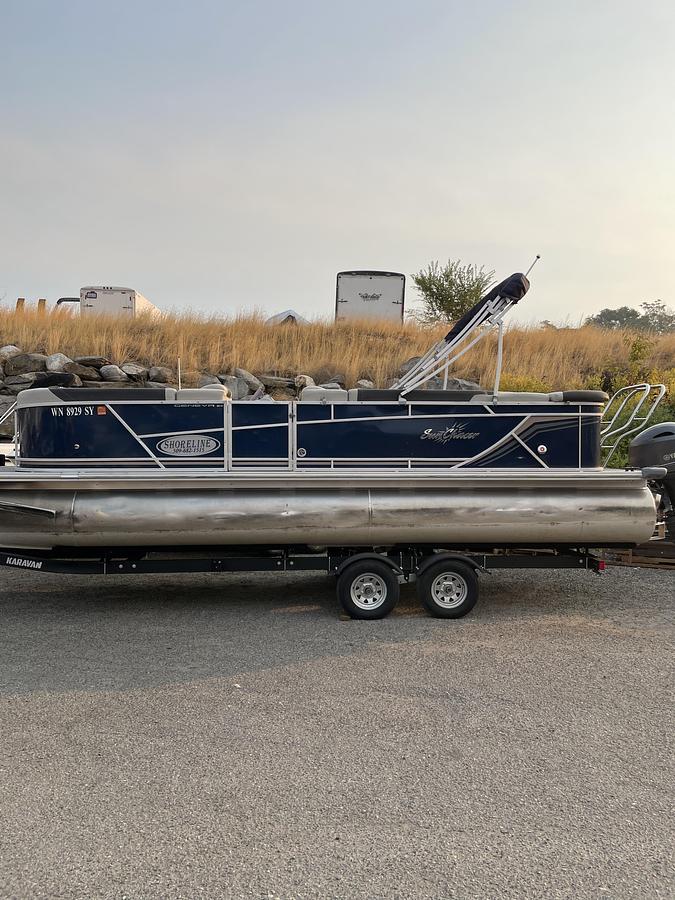 Used 2022 SunChaser Geneva 24 Cruise