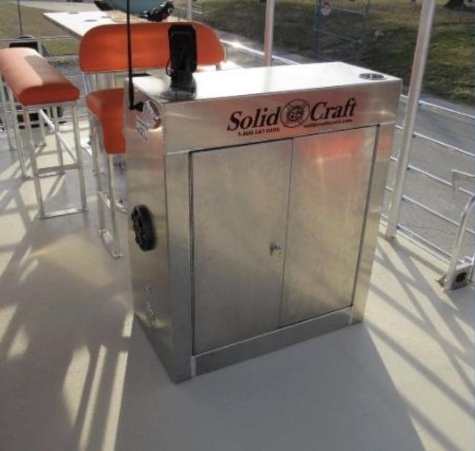 Used SolidCraft Single Deck