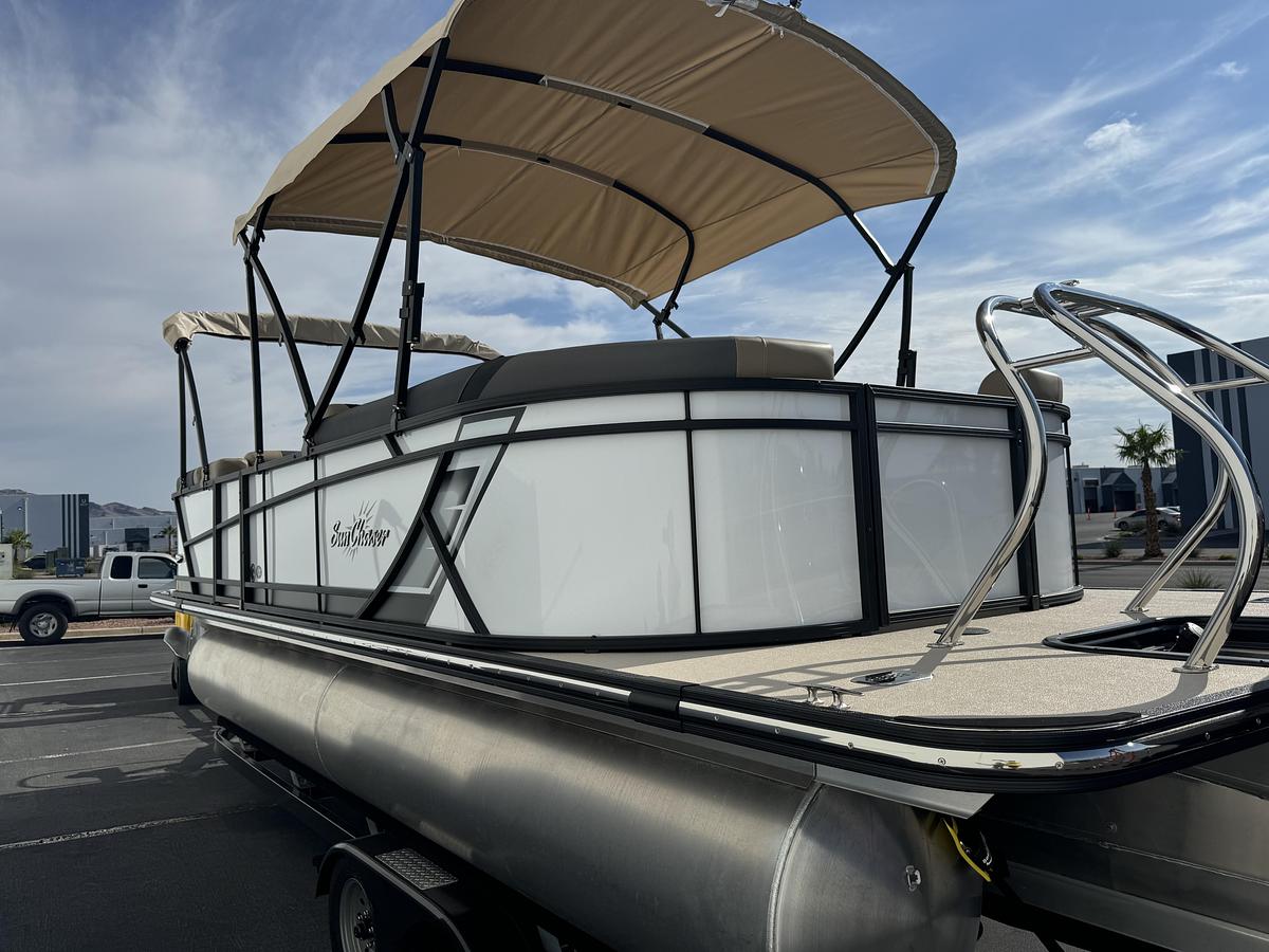 2026 SunChaser Commercial Series Geneva Sport 23