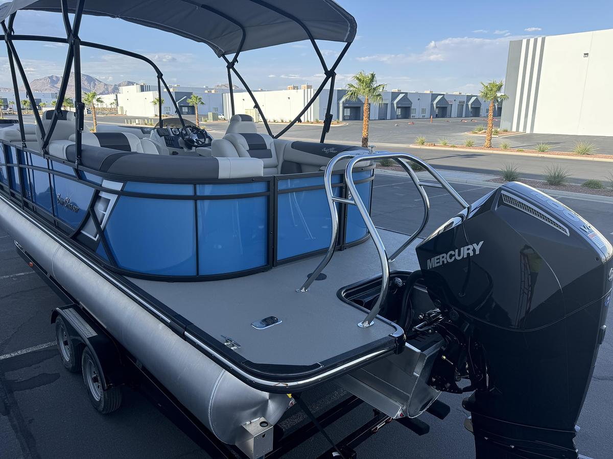 2026 SunChaser Commercial Series Geneva Sport 25
