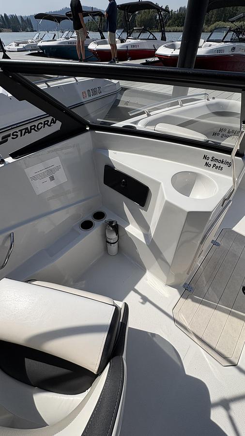 Used Starcraft SVX 210