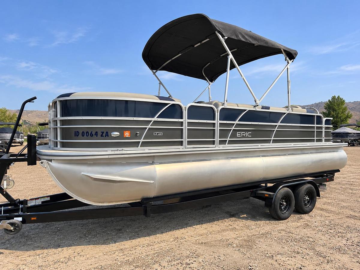Used 2021 Trifecta 25 x 24 2.0 LE