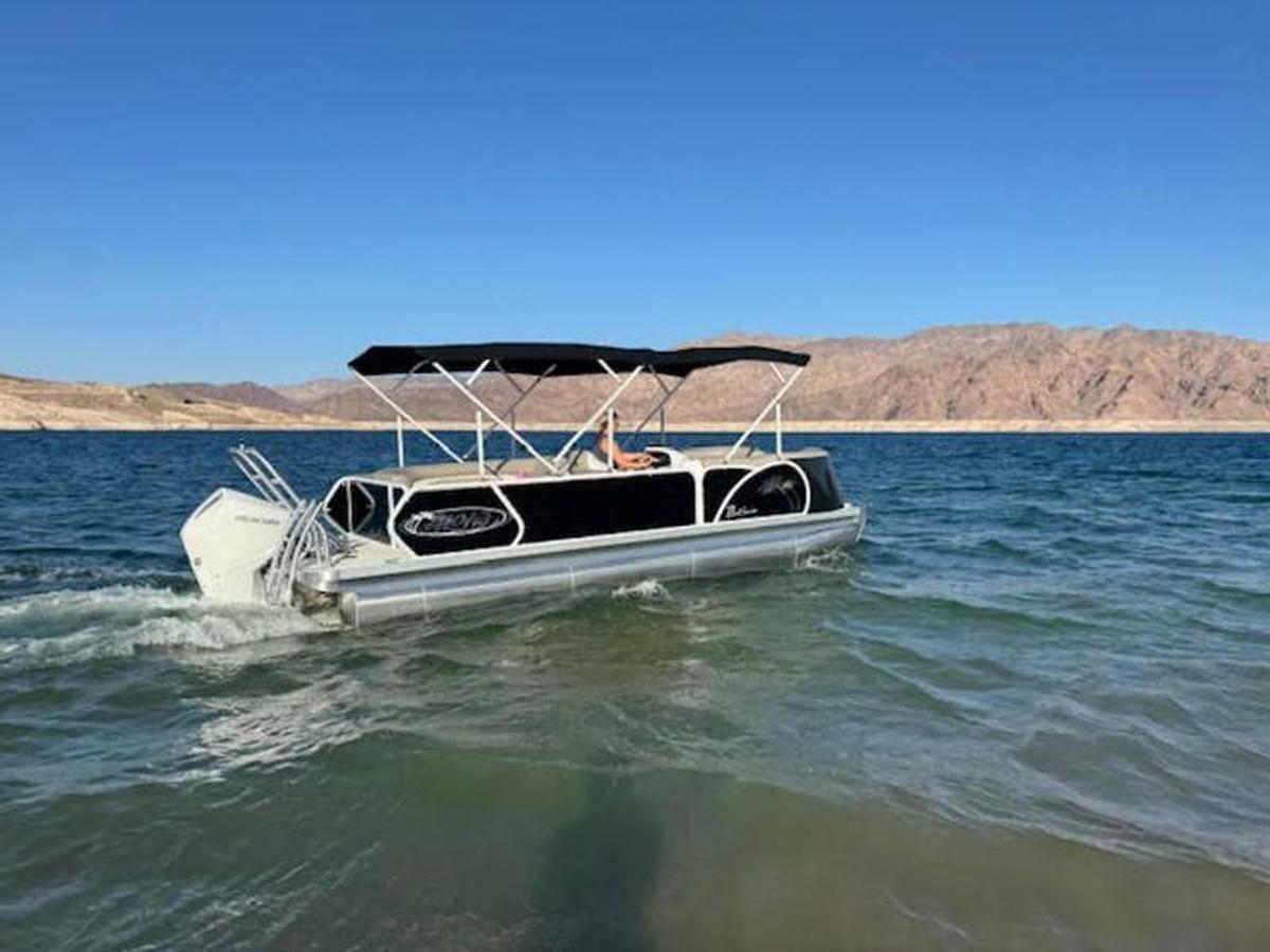 2025 ALOHA 230 CLUB SERIES - Commercial Spec'd