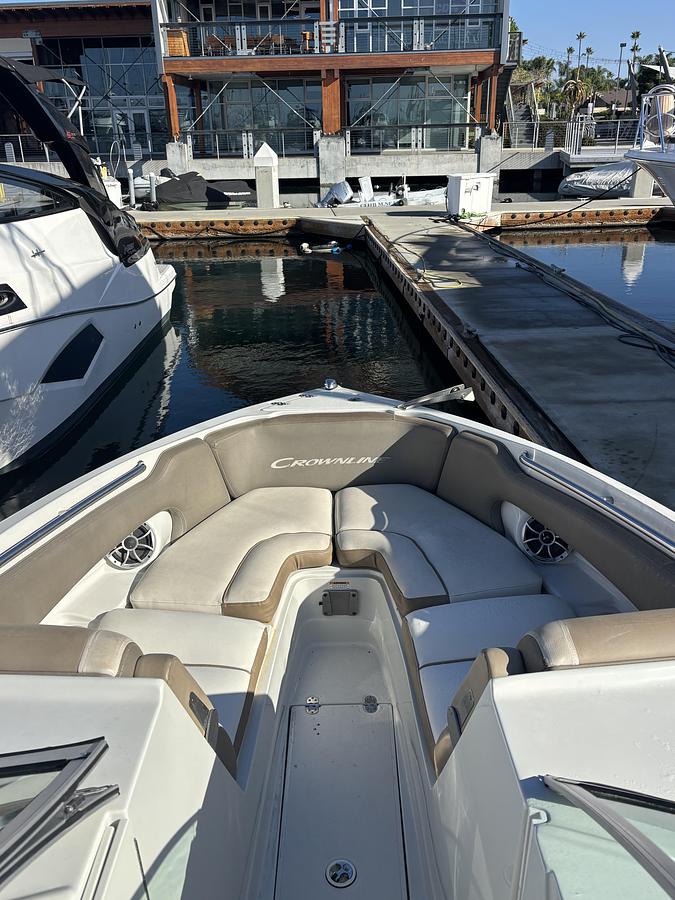 Used 2021 Crownline 255 XSS