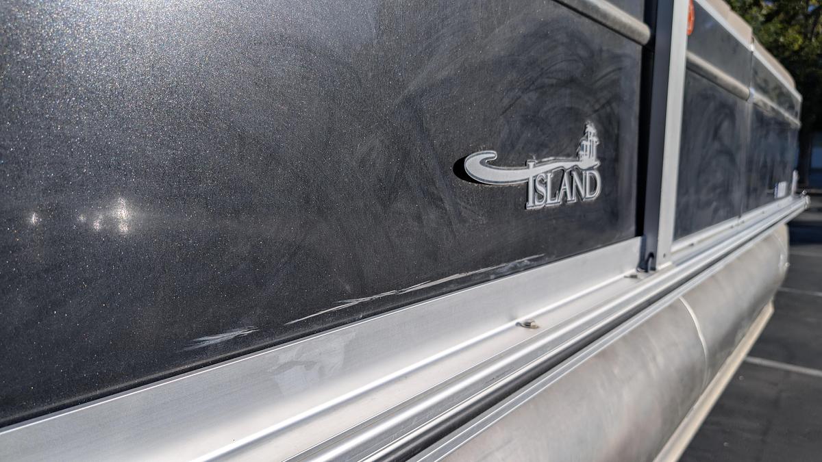 Used 2021 Grand Island 2785 CRFS