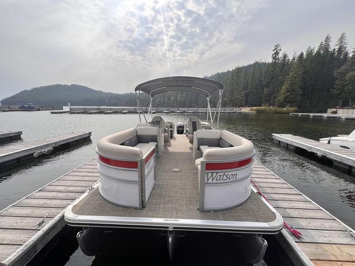 Used 2023 Harris Cruiser 210 CWDH