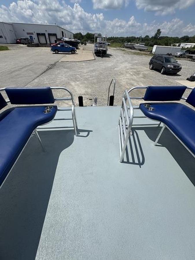 2025 SolidCraft Pontoon 3010 Double Decker