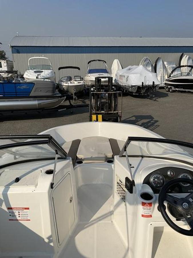 Used 2021 Bayliner Element E21