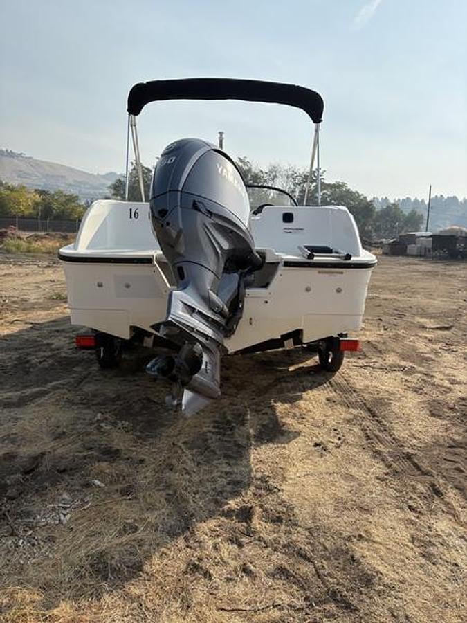 Used 2020 Bayliner Element E21