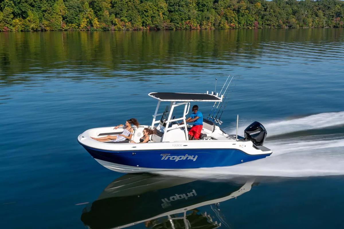 Used Bayliner Trophy T 22