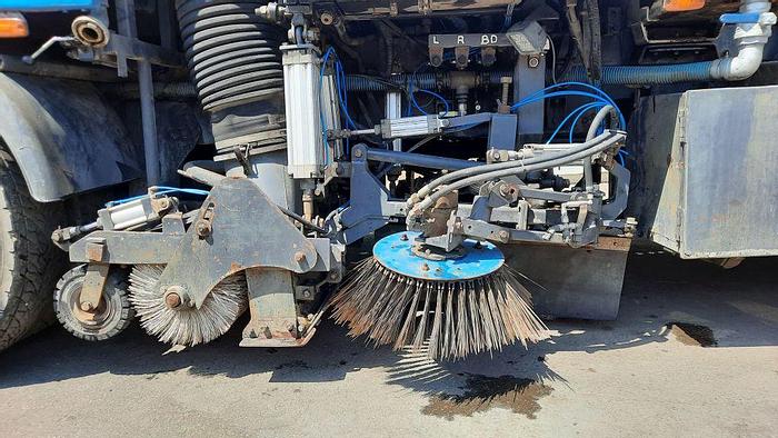 Gebruikt 2007 Scania P270 + Beam S8000