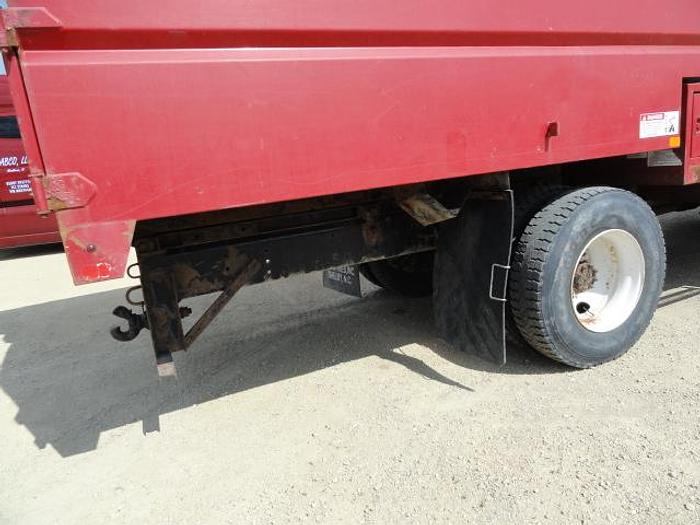 Used 2011 versalift V0270E