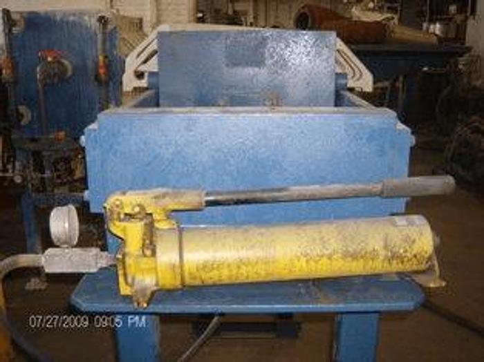 Used 2.5 CU. FT. LANCO FILTER PRESS – 470 MM – C.G.R. – MANUAL CLOSURE
