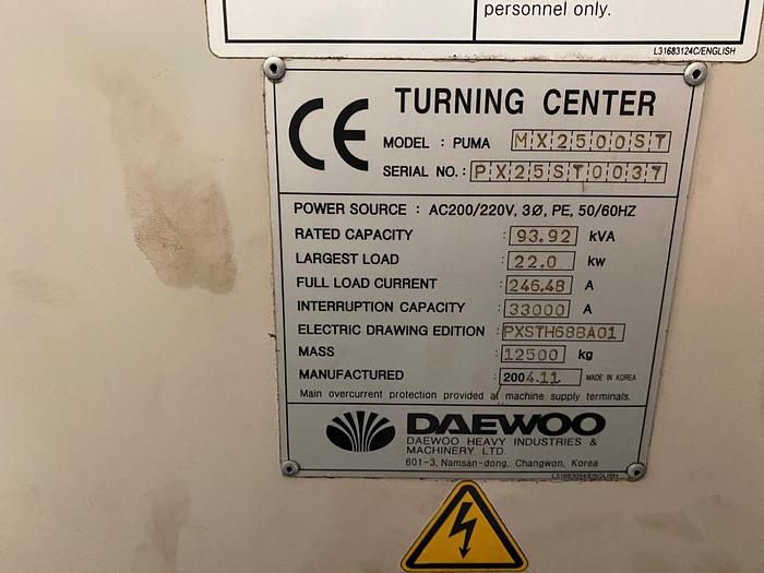 Used 2004 Daewoo  Puma MX2500ST Multi Axis Turning/Milling Center
