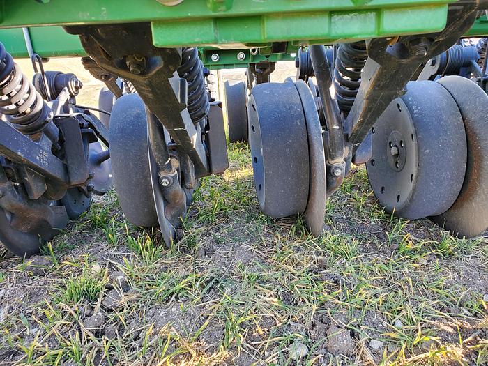 Used 2016 - 60' John Deere 1890 / 1910 Air Drill