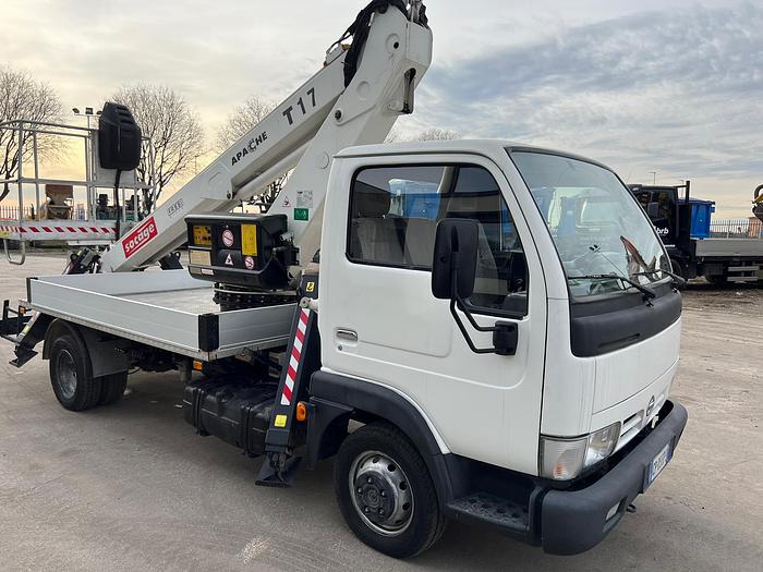Usato 2004 NISSAN CABSTAR