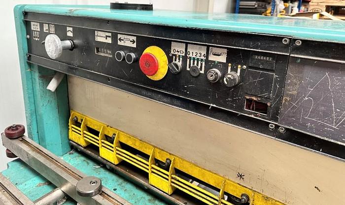 Used Promecam GTH 420 Hydraulic 2000mm x 4mm Guillotine