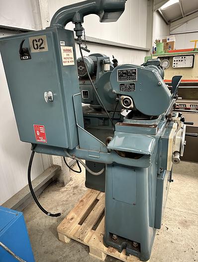 Used Jones & Shipman 1310 Universal Cylindrical Grinder