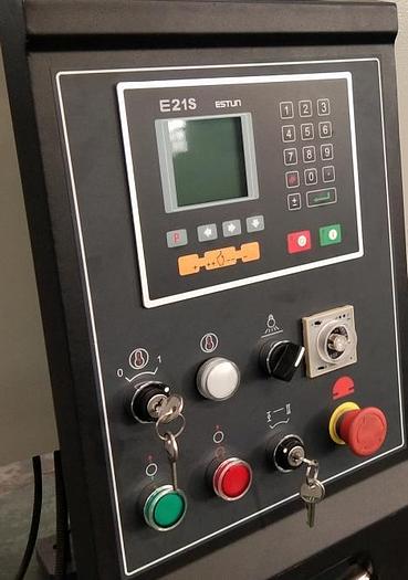 Used NEW Accu-Shear Hydraulic Guillotine