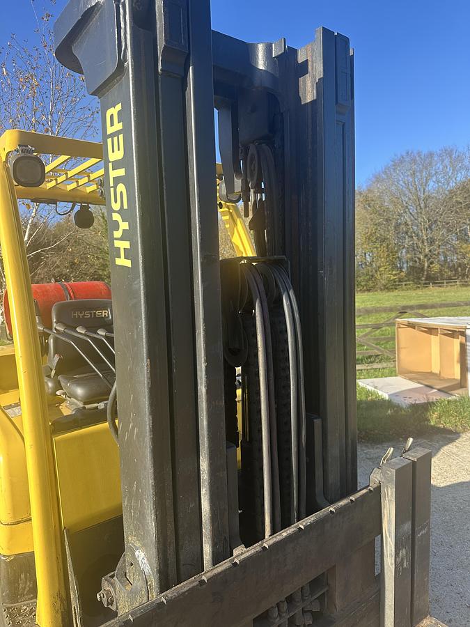 Used 2008 Hyster S4.00FT Gas Container Spec Forklift