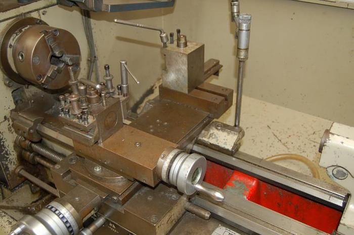 Used Harrison V330TR Straight Bed Centre Lathe