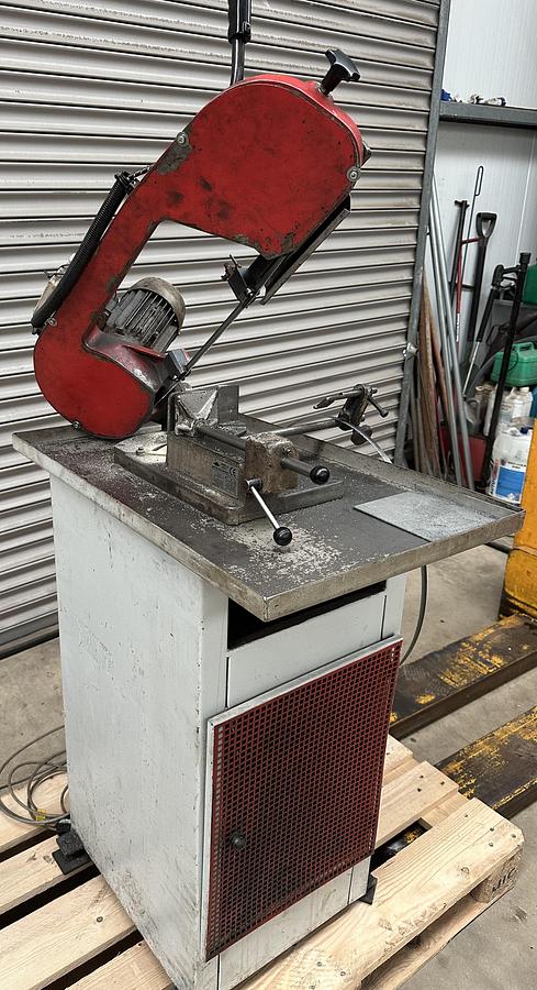 Used Bomar STG-120 Horizontal Bandsaw