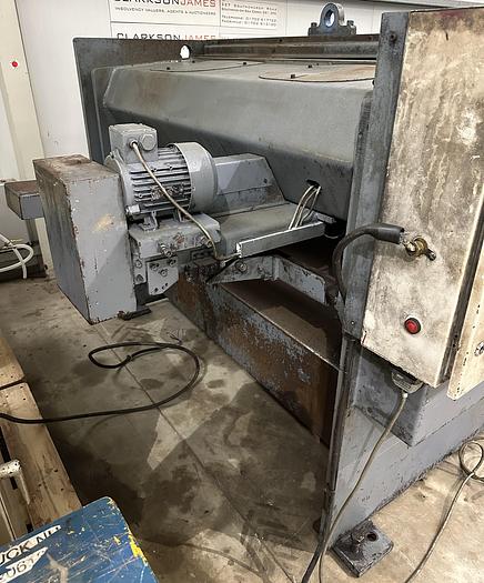 Used 2002 Kingsland KSB1504 1500mm X 4mm Hydraulic Guillotine