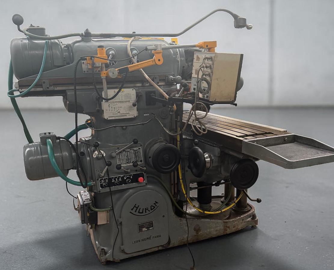 Used Huron KU4 Milling Machine