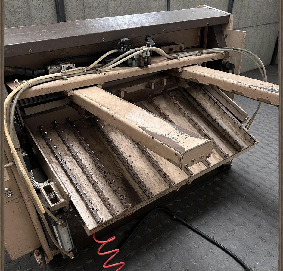 Used Edwards Pearson 3.5x1250 DD Truecut Guillotine