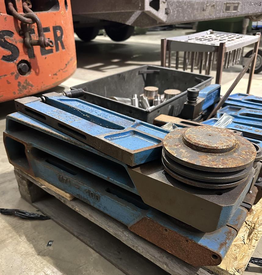 Used 1978 Amada SP-30 C Frame Hydraulic Press