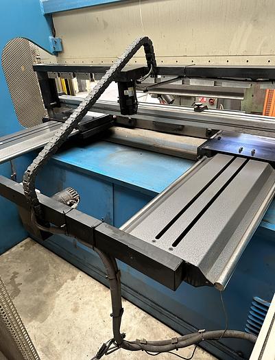 Used GUIFIL PE 25-63 3 AXIS CNC UPSTROKE PRESSBRAKE