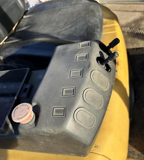 Used 1996 Caterpillar GP35A 3500Kg Gas Forklift Truck