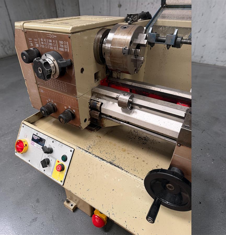 Used Harrison M250 30" Straight Bed Lathe