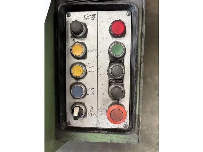 Used Edwards 6.5/3000 Truecut Hydraulic Guillotine