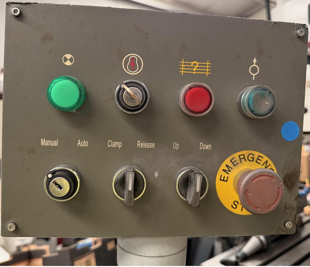 Used W62Y W62Y - 4mm x 3100mm Hydraulic Box & Pan Folder