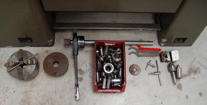 Used Harrison V330TR Straight Bed Centre Lathe