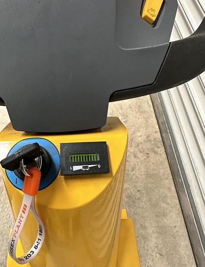 Used 2020 Master Mover Electric Tug SM100+