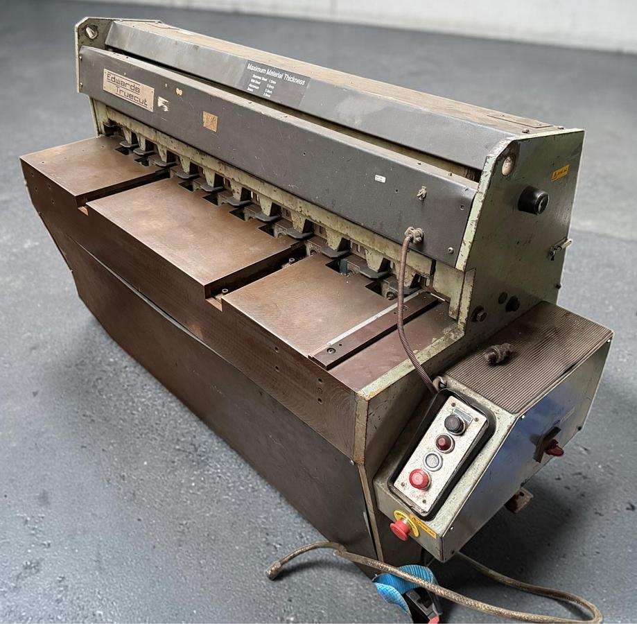 Used Edwards 1250 x 3.25mm DD Truecut Guillotine