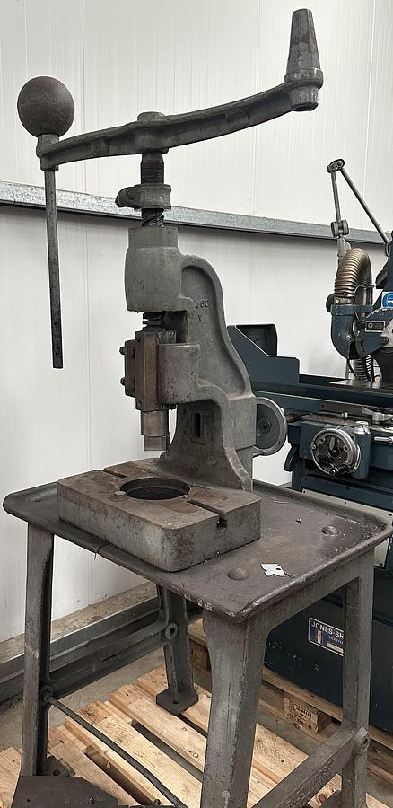 Used Denbigh No.6S Fly Press & Stand