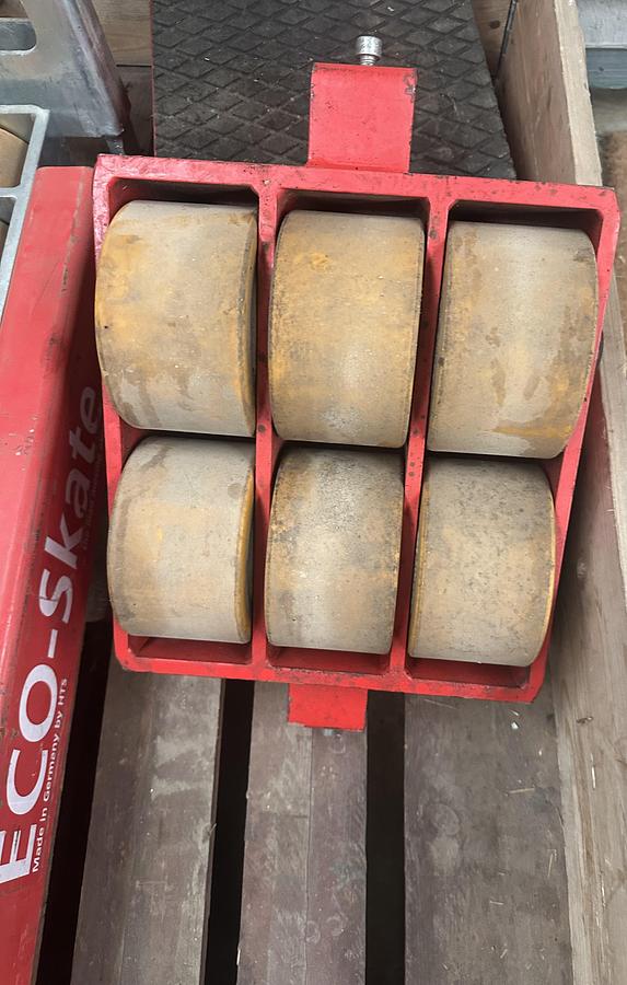 Used Eco-Skate x24L & x24S 48 Ton Machine Skates