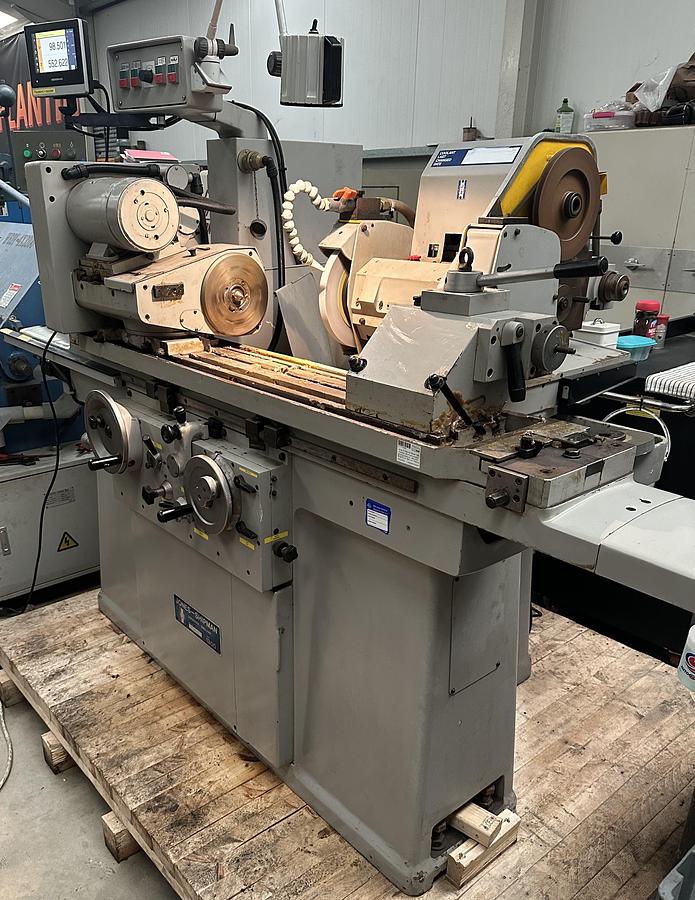 Used 1982 Jones & Shipman 1300 (1302-EIU) Cylindrical Grinder