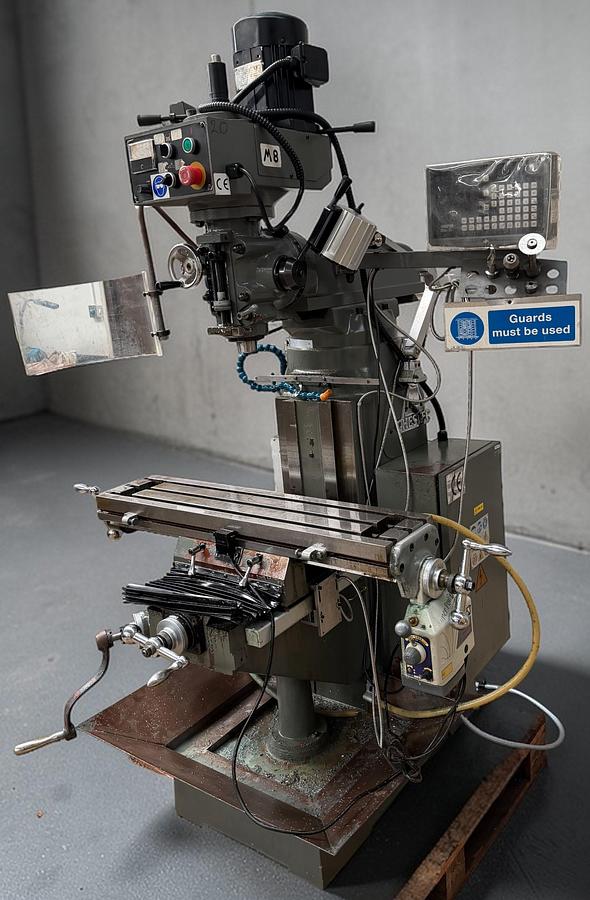 Used 2010 Chester 836EVS Turret Milling Machine