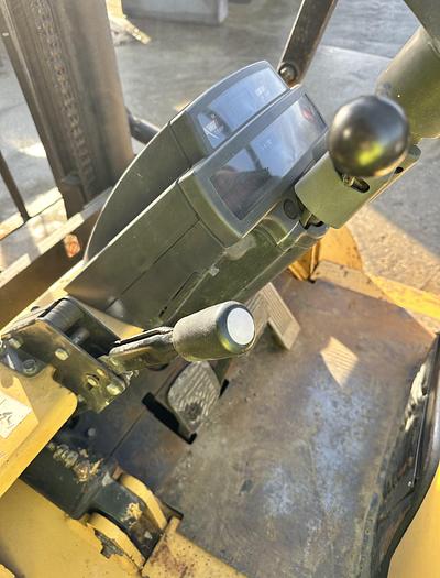 Used 1996 Caterpillar GP35A 3500Kg Gas Forklift Truck