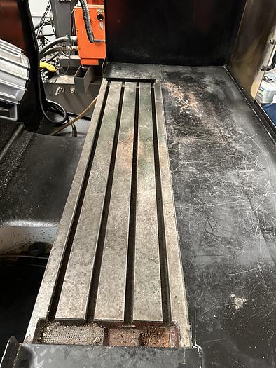 Used Hurco Hawk 40 CNC KNEELESS MILLING MACHINE