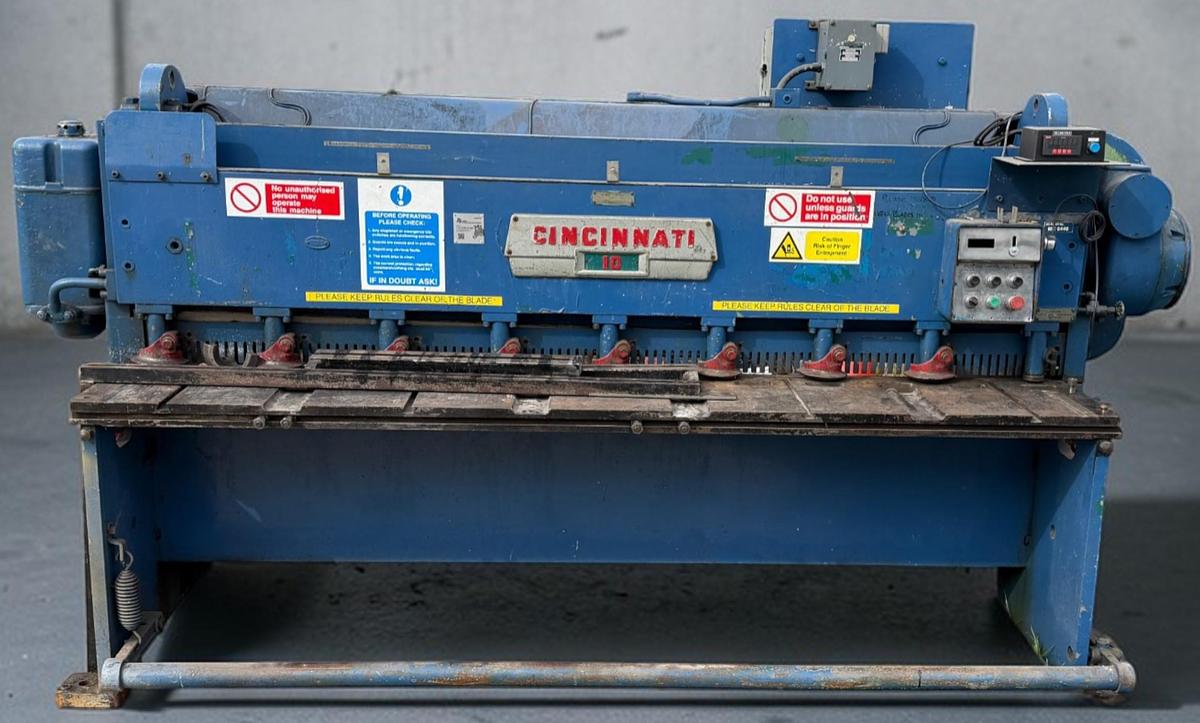 Used Cincinnati 2500mm x 6mm Power Guillotine