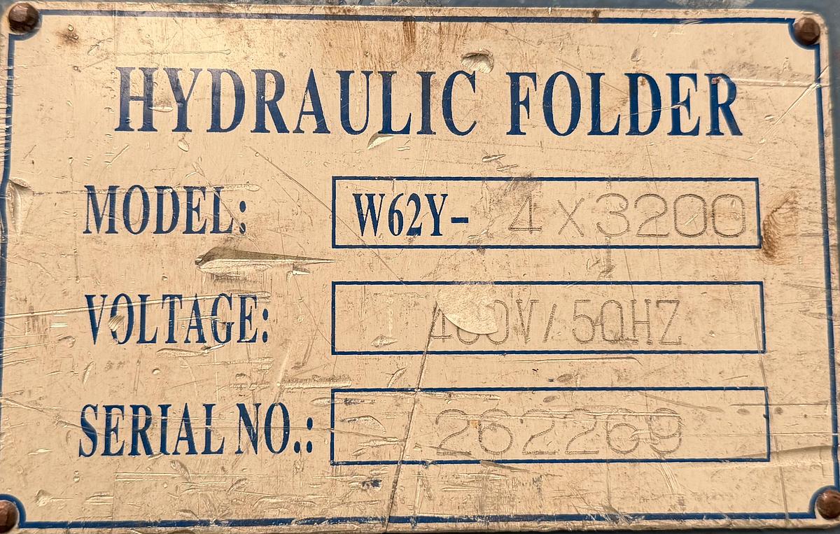 Used W62Y W62Y - 4mm x 3100mm Hydraulic Box & Pan Folder